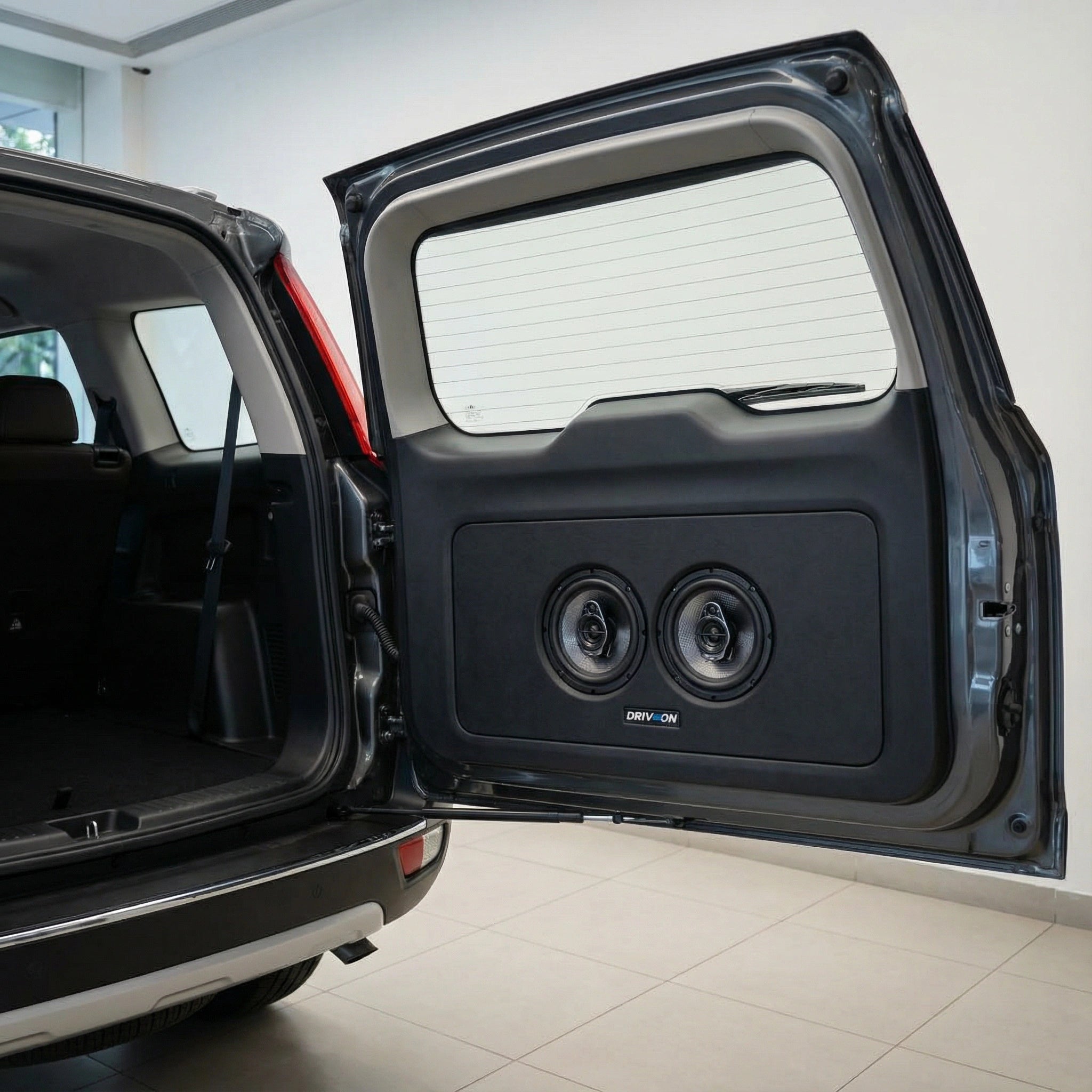 Hatchback panel/ Door panel for scorpio 9 seater